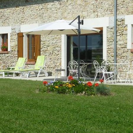 Chambres D'Hotes De La Junchere Saint-Hilaire-de-Court Exterior foto